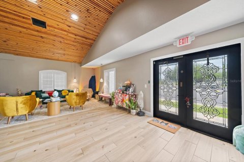 Commercial property in Clearwater, Florida 181.44 sq.m. № 2096390 - photo 10