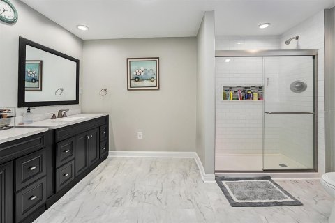 Casa en venta en Riverview, Florida, 4 dormitorios, 201.97 m2 № 1898655 - foto 11