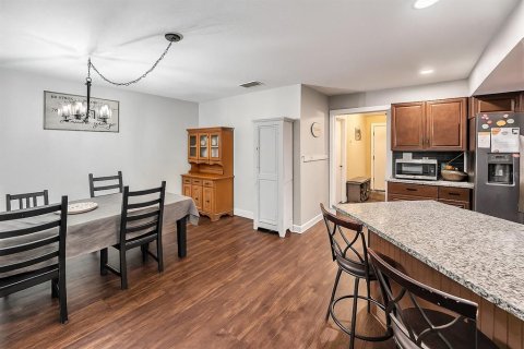 Casa en venta en Riverview, Florida, 4 dormitorios, 201.97 m2 № 1898655 - foto 4