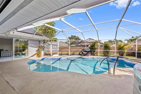 House in Port Charlotte, Florida 4 bedrooms, 245.17 sq.m. № 1541047 - photo 27
