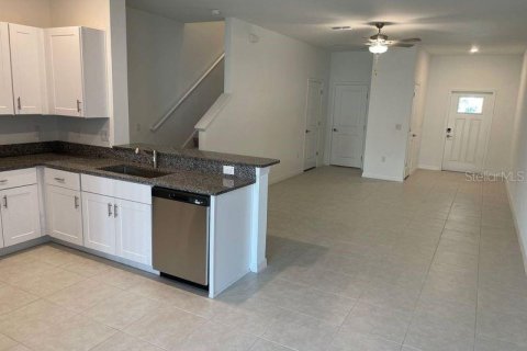 Adosado en alquiler en New Port Richey, Florida, 3 dormitorios, 151.8 m2 № 1819466 - foto 6