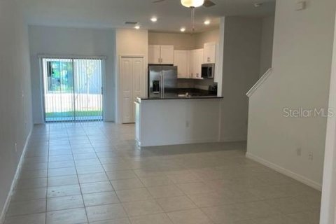 Adosado en alquiler en New Port Richey, Florida, 3 dormitorios, 151.8 m2 № 1819466 - foto 5