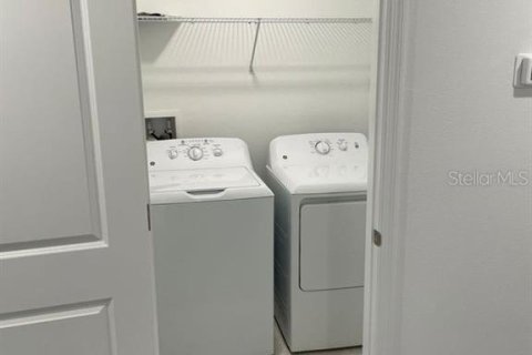 Adosado en alquiler en New Port Richey, Florida, 3 dormitorios, 151.8 m2 № 1819466 - foto 27