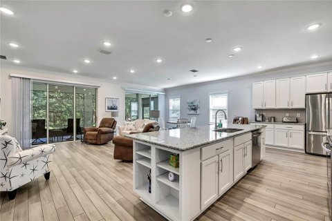 House in Homosassa, Florida 3 bedrooms, 171.96 sq.m. № 1903013 - photo 2