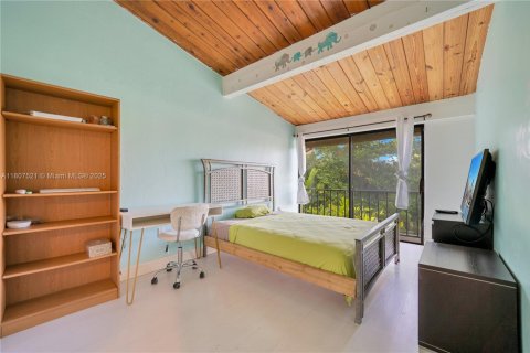 Купить таунхаус в Майами, Флорида 3 спальни, 156.82м2, № 1951871 - фото 20