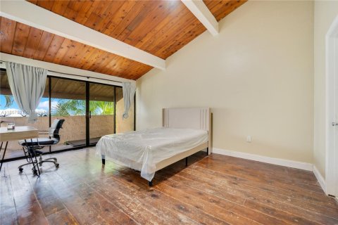 Купить таунхаус в Майами, Флорида 3 спальни, 156.82м2, № 1951871 - фото 14