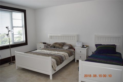 Снять в аренду квартиру в Майами-Бич, Флорида 137.03м2, № 2005878 - фото 11