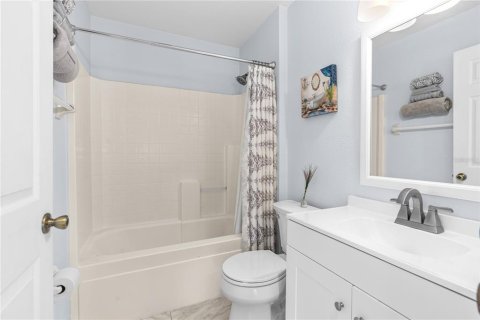 House in Edgewater, Florida 3 bedrooms, 111.48 sq.m. № 1587413 - photo 11