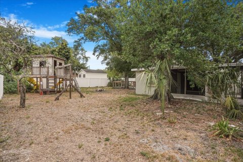 Casa en alquiler en Tampa, Florida, 4 dormitorios, 144.93 m2 № 1847091 - foto 26