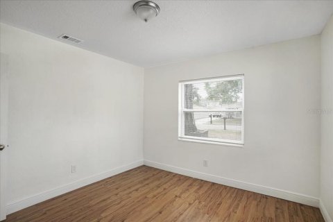 Casa en alquiler en Tampa, Florida, 4 dormitorios, 144.93 m2 № 1847091 - foto 11