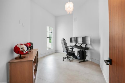 House in Wellington, Florida 3 bedrooms, 445 sq.m. № 2191171 - photo 30