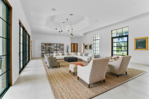 House in Wellington, Florida 3 bedrooms, 445 sq.m. № 2191171 - photo 13