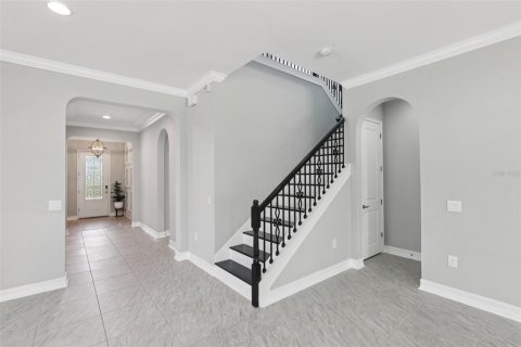 House in New Port Richey, Florida 4 bedrooms, 304.16 sq.m. № 1778935 - photo 5