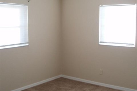 Apartamento en alquiler en Clearwater, Florida, 2 dormitorios, 83.33 m2 № 1879510 - foto 4