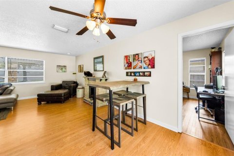 Casa en venta en Dunedin, Florida, 3 dormitorios, 138.42 m2 № 1909891 - foto 13