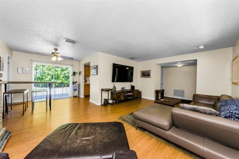 Casa en venta en Dunedin, Florida, 3 dormitorios, 138.42 m2 № 1909891 - foto 10