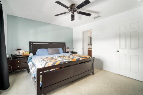 Townhouse in Brandon, Florida 3 bedrooms, 136.85 sq.m. № 1872991 - photo 11