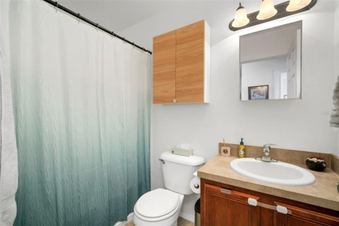 Townhouse in Brandon, Florida 3 bedrooms, 136.85 sq.m. № 1872991 - photo 14