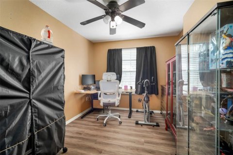 Townhouse in Brandon, Florida 3 bedrooms, 136.85 sq.m. № 1872991 - photo 15