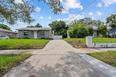 House in Clearwater, Florida 2 bedrooms, 82.13 sq.m. № 1795624 - photo 5