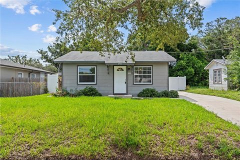 House in Clearwater, Florida 2 bedrooms, 82.13 sq.m. № 1795624 - photo 3