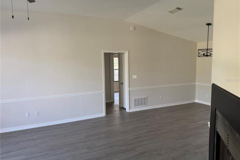 Villa ou maison à vendre à Gainesville, Floride: 3 chambres, 154.68 m2 № 2142518 - photo 6