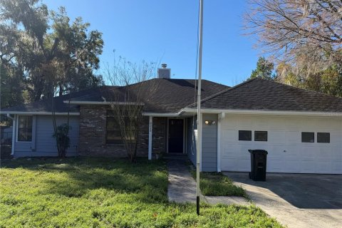 Villa ou maison à Gainesville, Floride 3 chambres, 154.68 m2 № 2142518