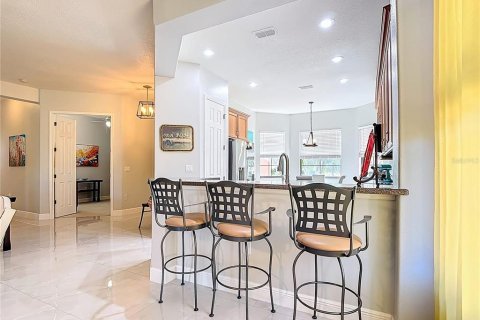 Villa ou maison à vendre à Poinciana, Floride: 2 chambres, 229.56 m2 № 1838530 - photo 10