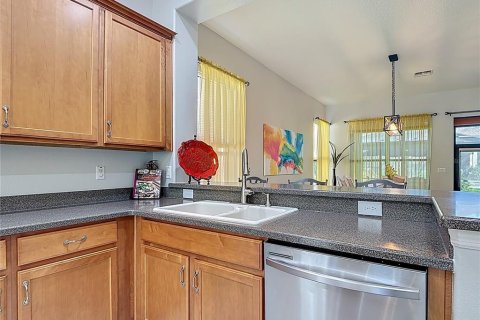 Villa ou maison à vendre à Poinciana, Floride: 2 chambres, 229.56 m2 № 1838530 - photo 19