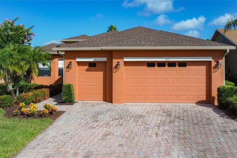 Villa ou maison à vendre à Poinciana, Floride: 2 chambres, 229.56 m2 № 1838530 - photo 2