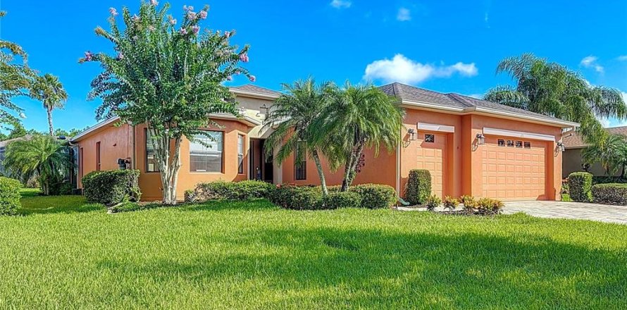 Villa ou maison à Poinciana, Floride 2 chambres, 229.56 m2 № 1838530