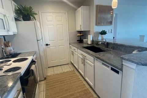 Copropriété à louer à Bradenton, Floride: 2 chambres, 92.9 m2 № 1780934 - photo 3