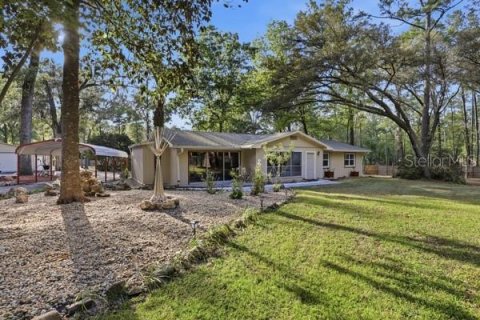 House in Gainesville, Florida 3 bedrooms, 178.19 sq.m. № 2215949