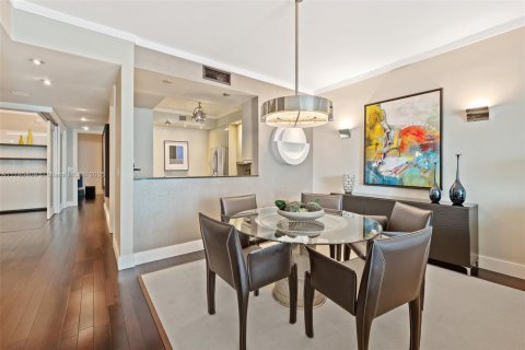 Condo in Aventura, Florida, 2 bedrooms  № 1864733 - photo 8