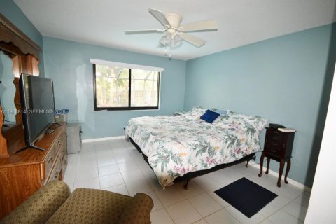 Casa en venta en Davie, Florida, 4 dormitorios, 177.26 m2 № 2035884 - foto 26