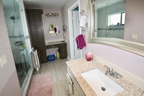 Casa en venta en Davie, Florida, 4 dormitorios, 177.26 m2 № 2035884 - foto 28