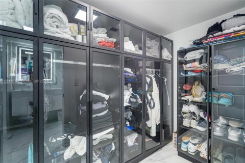 Condominio en venta en Miami Beach, Florida, 2 dormitorios, 83.8 m2 № 2168429 - foto 25