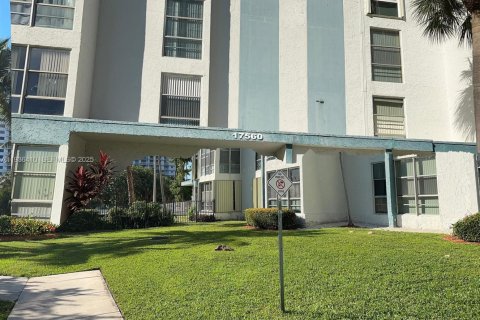 Condo in Sunny Isles Beach, Florida, 2 bedrooms  № 2088501 - photo 4