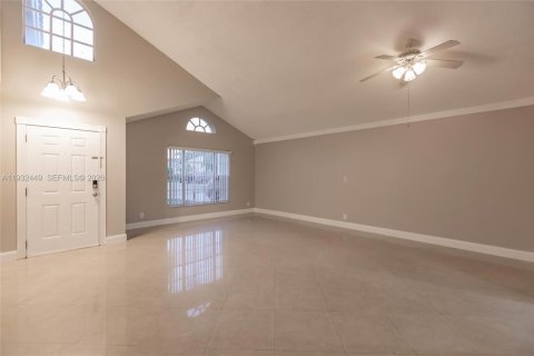 Купить виллу или дом в Веллингтон, Флорида 6 комнат, 191.01м2, № 1996416 - фото 10