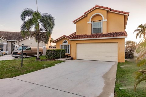 Купить виллу или дом в Веллингтон, Флорида 6 комнат, 191.01м2, № 1996416 - фото 3