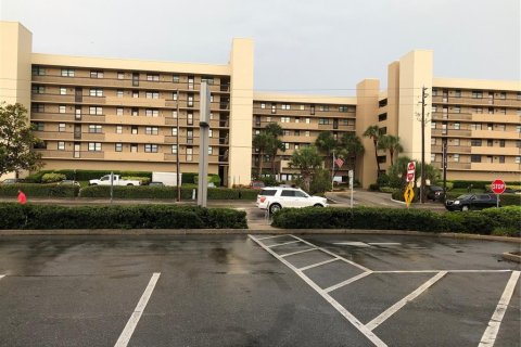 Condominio en venta en Madeira Beach, Florida, 2 dormitorios, 102.19 m2 № 1535617 - foto 1