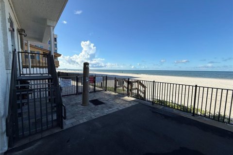 Copropriété à vendre à Madeira Beach, Floride: 2 chambres, 102.19 m2 № 1535617 - photo 26
