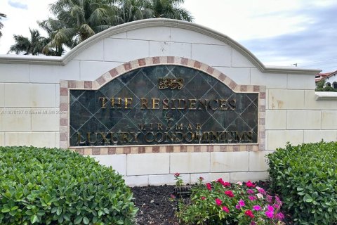 Copropriété à louer à Miramar, Floride: 1 chambre, 67.82 m2 № 1897049 - photo 1