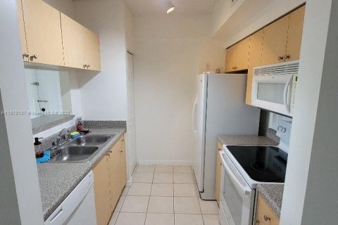 Copropriété à louer à Miramar, Floride: 1 chambre, 67.82 m2 № 1897049 - photo 7