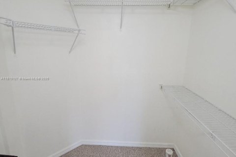 Copropriété à louer à Miramar, Floride: 1 chambre, 67.82 m2 № 1897049 - photo 10