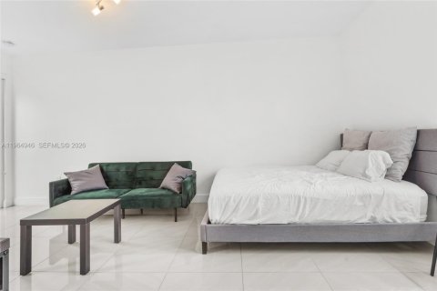 Propiedad comercial en alquiler en Doral, Florida, 1 dormitorio № 2026449 - foto 9