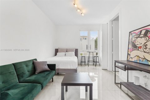 Propiedad comercial en alquiler en Doral, Florida, 1 dormitorio № 2026449 - foto 3