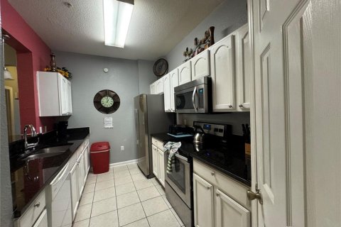 Condo in Kissimmee, Florida, 3 bedrooms  № 2233164 - photo 2