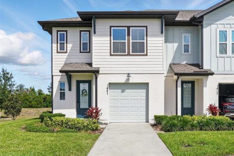 Adosado en alquiler en Davenport, Florida, 3 dormitorios, 152.36 m2 № 1678392 - foto 1