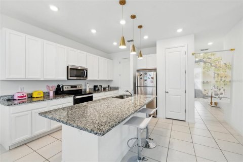 Adosado en alquiler en Davenport, Florida, 3 dormitorios, 152.36 m2 № 1678392 - foto 11
